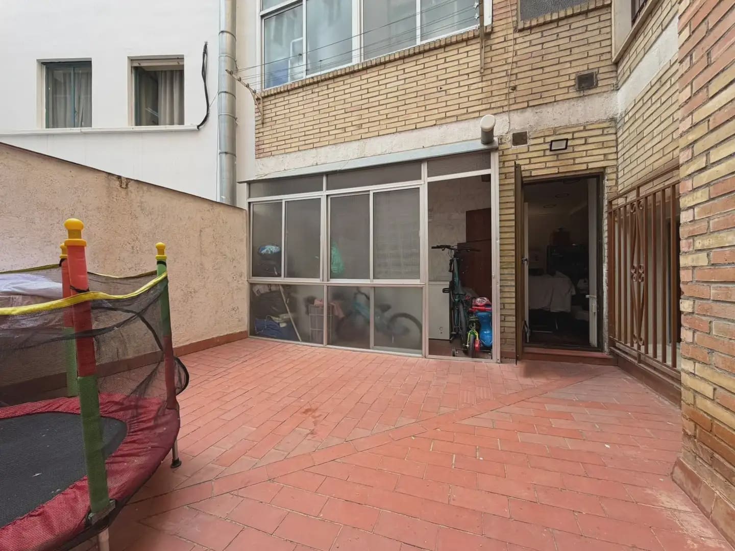 Leilighet til salgs i Granada by - € 449 000 (Ref: 9837675)