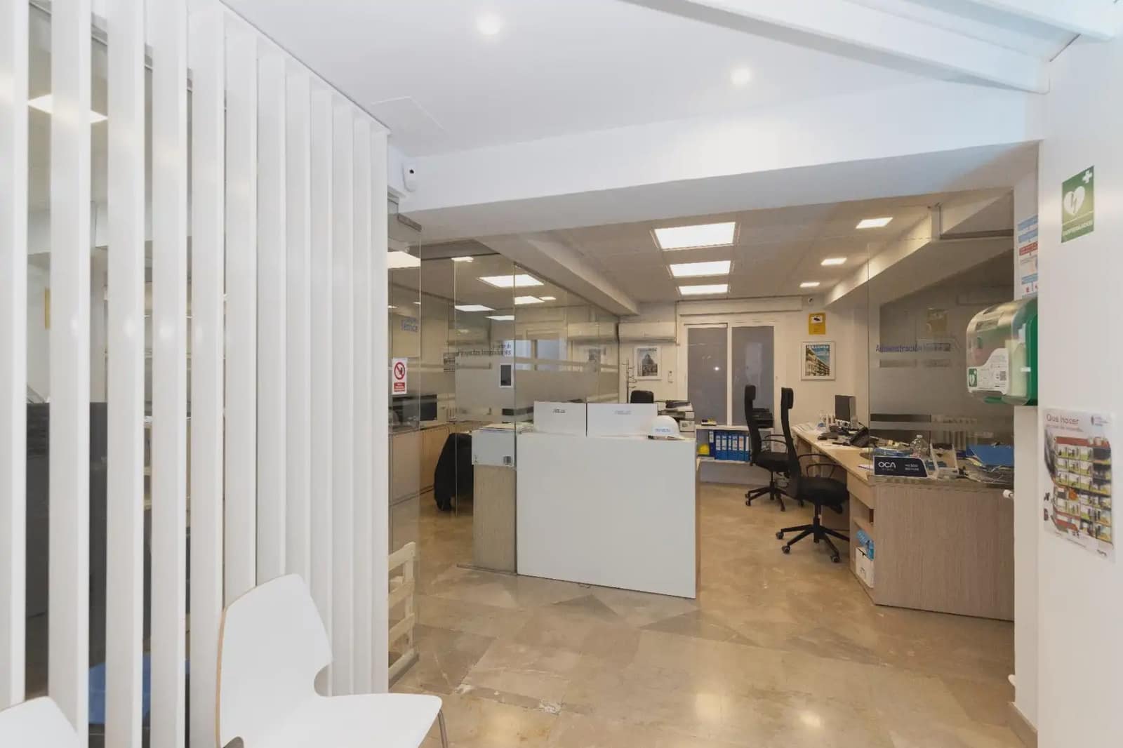 Office for rent in Granada city - € 1,500 (Ref: 9837678)