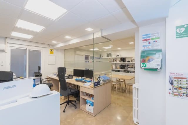 Office for rent in San Matías - Realejo, Granada city - € 1,500 (Ref: 9837678)