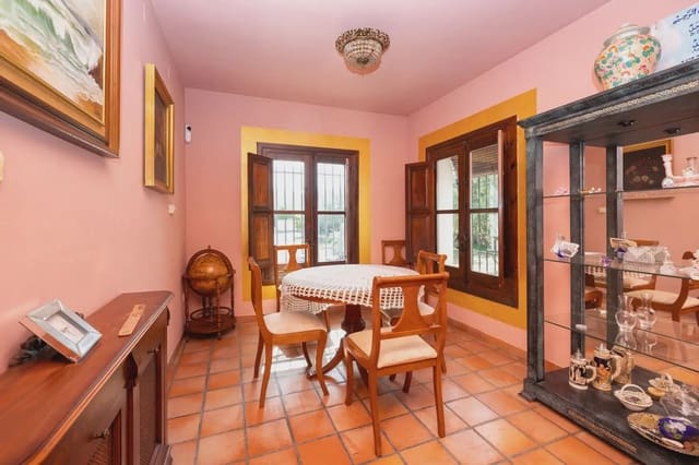 Villa til salg i Ogíjares med swimmingpool garage - € 749.000 (Ref: 9837681)
