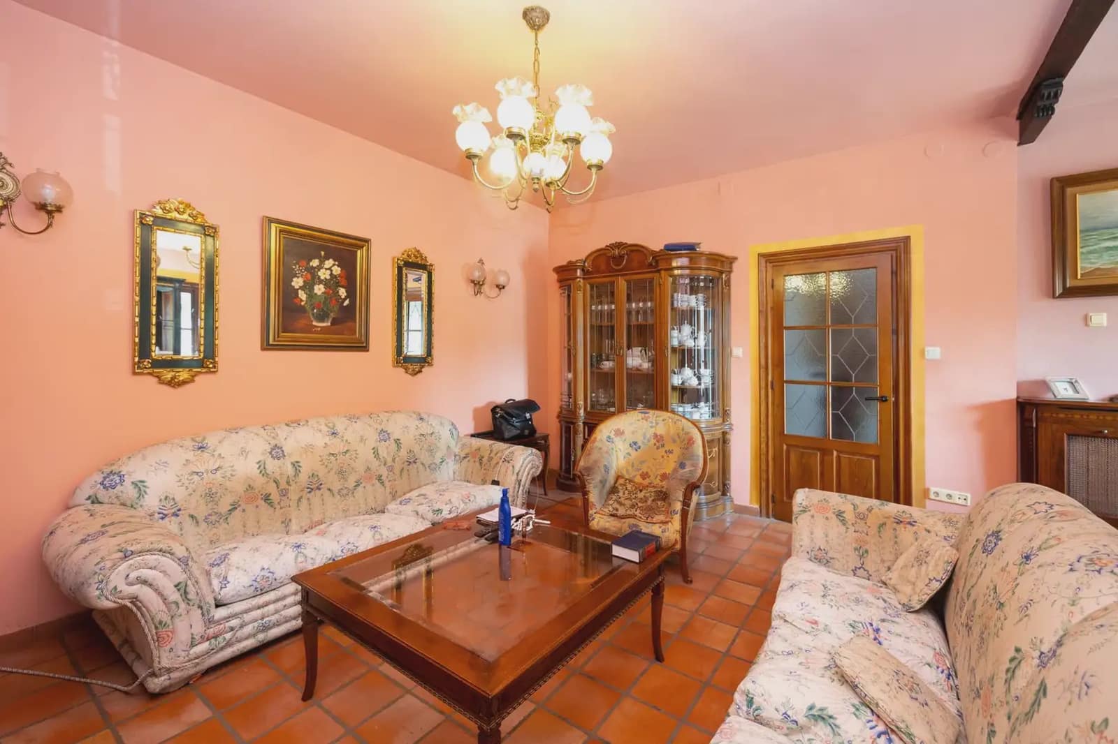 Moradia para venda em Ogijares com piscina garagem - 749 000 € (Ref: 9837681)