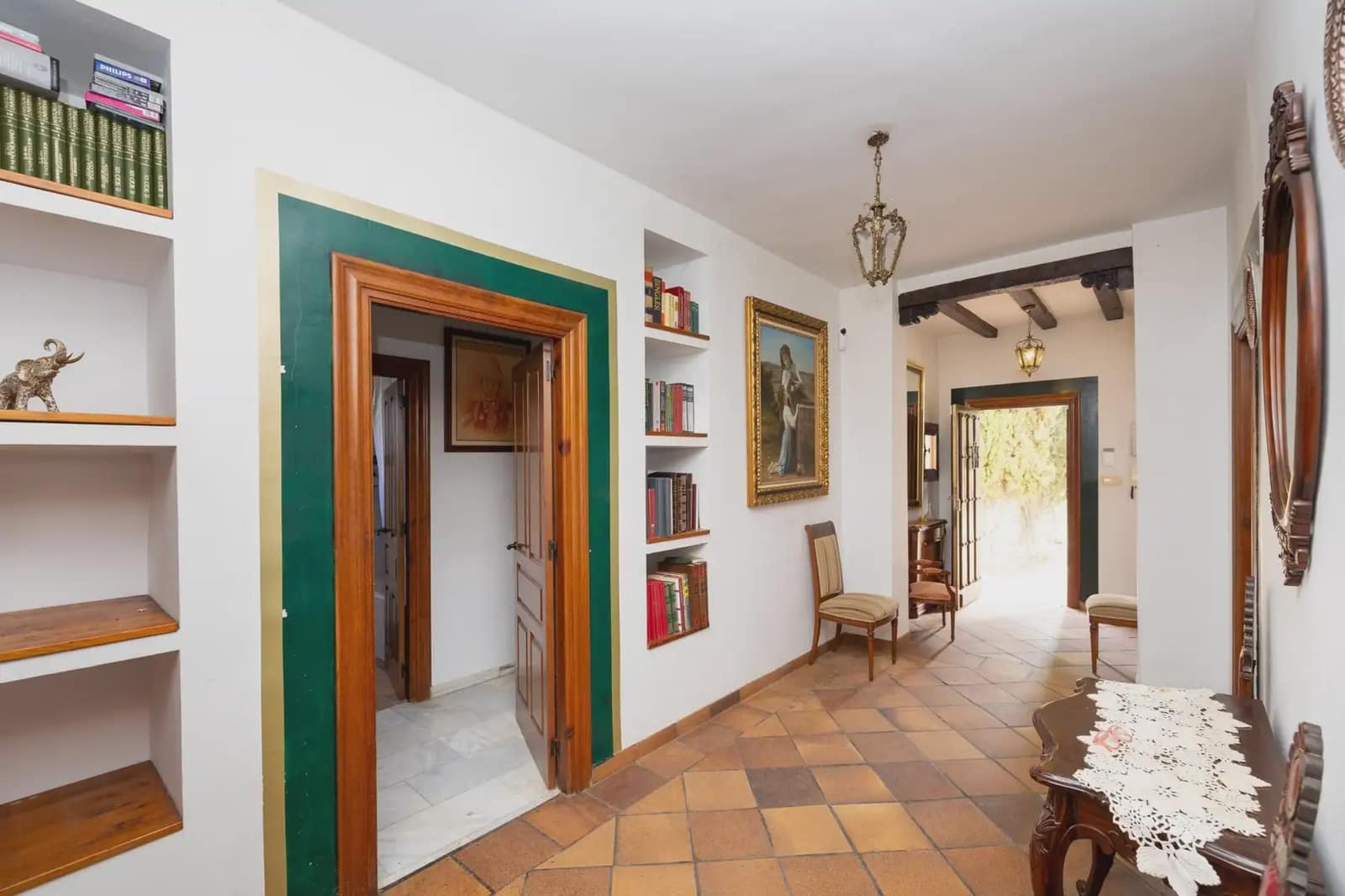 Moradia para venda em Ogijares com piscina garagem - 749 000 € (Ref: 9837681)
