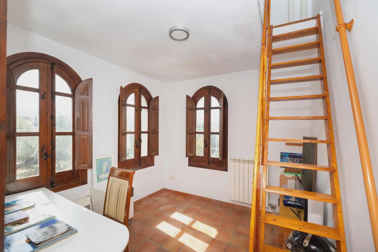 Moradia para venda em Ogijares com piscina garagem - 749 000 € (Ref: 9837681)