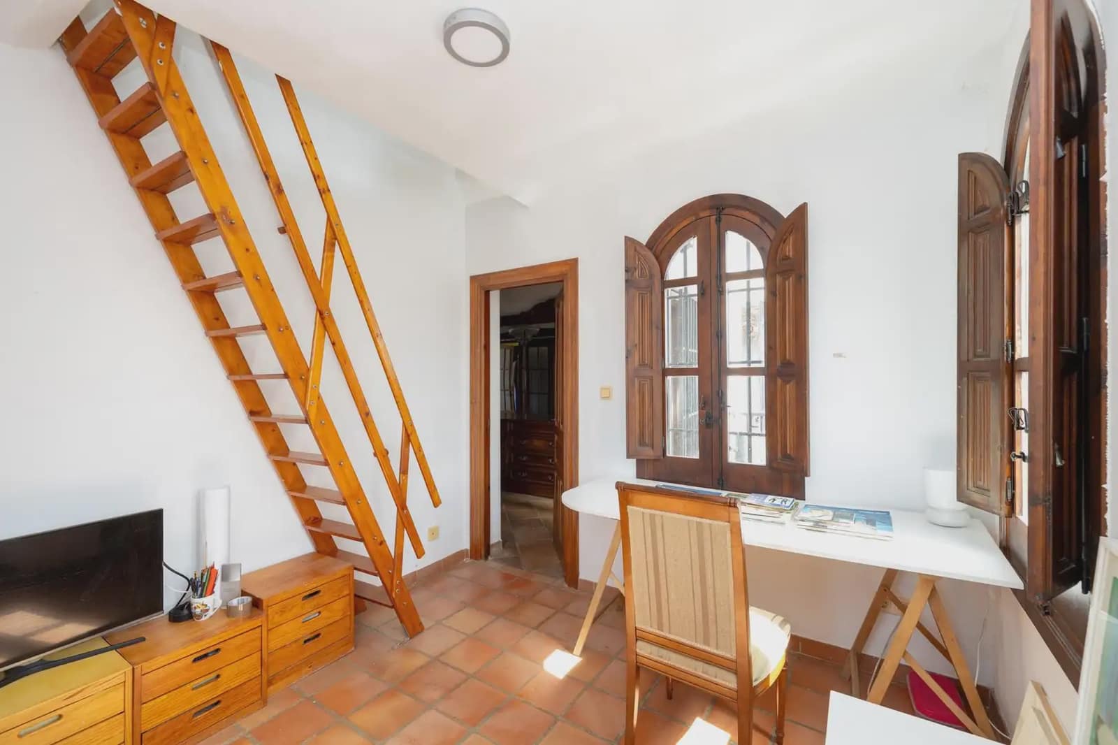 Moradia para venda em Ogijares com piscina garagem - 749 000 € (Ref: 9837681)