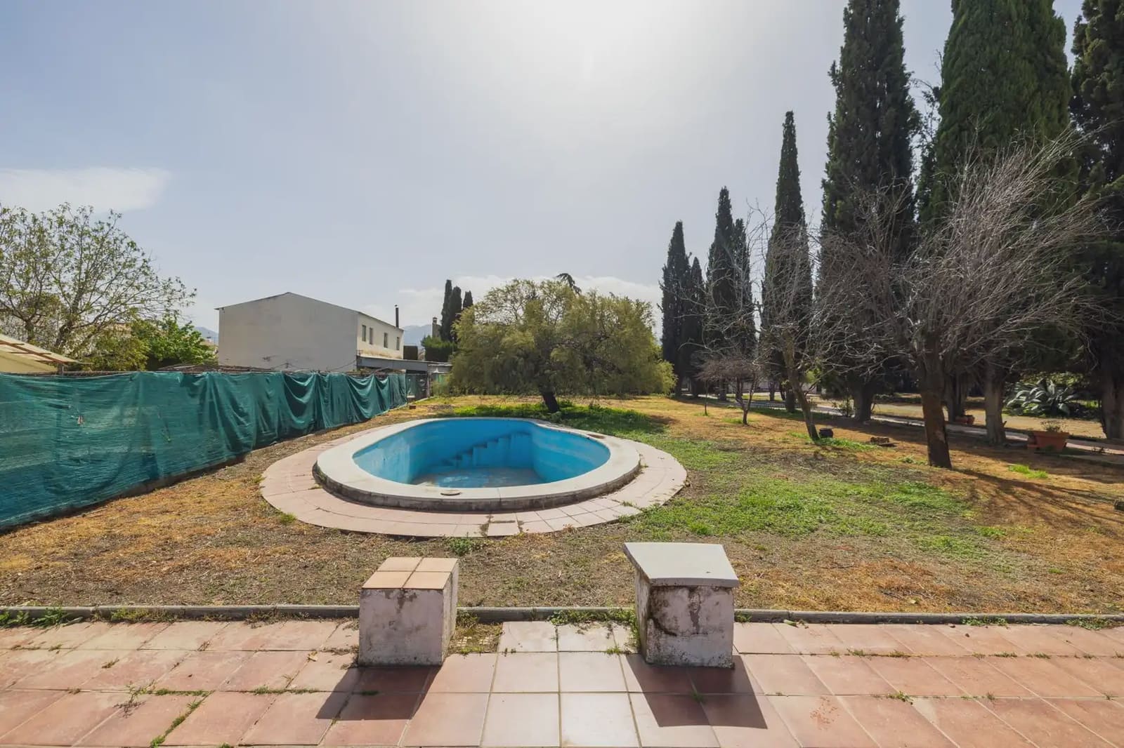 Moradia para venda em Ogijares com piscina garagem - 749 000 € (Ref: 9837681)