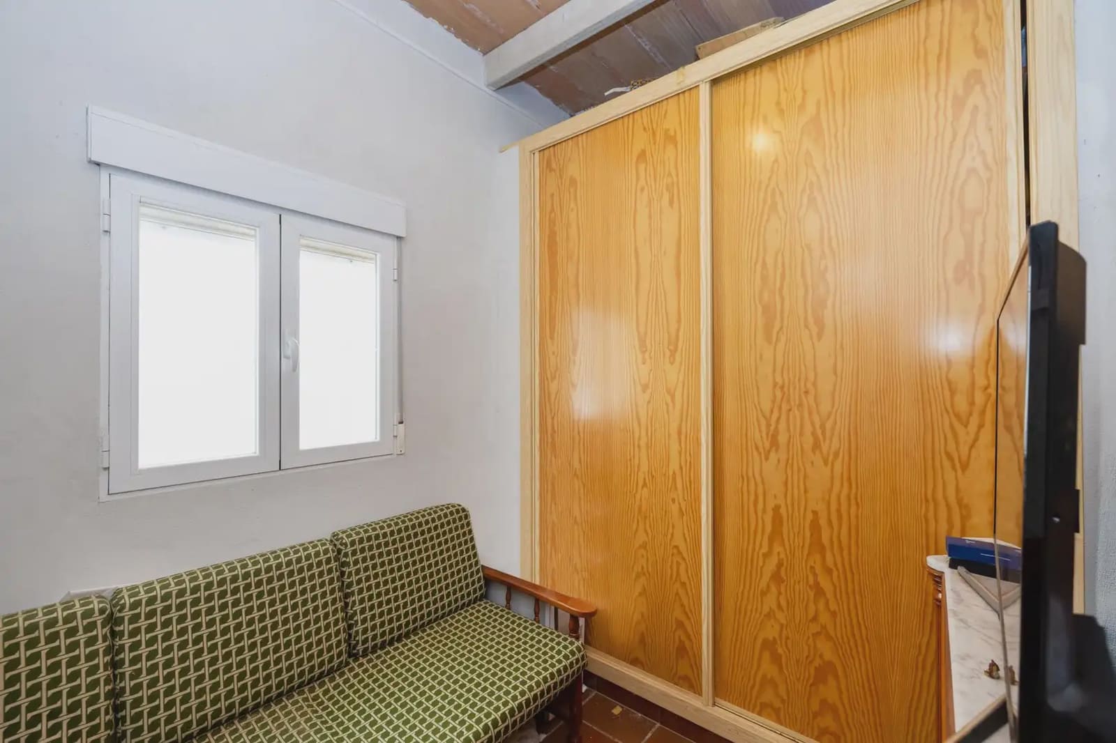 Moradia para venda em Ogijares com piscina garagem - 749 000 € (Ref: 9837681)