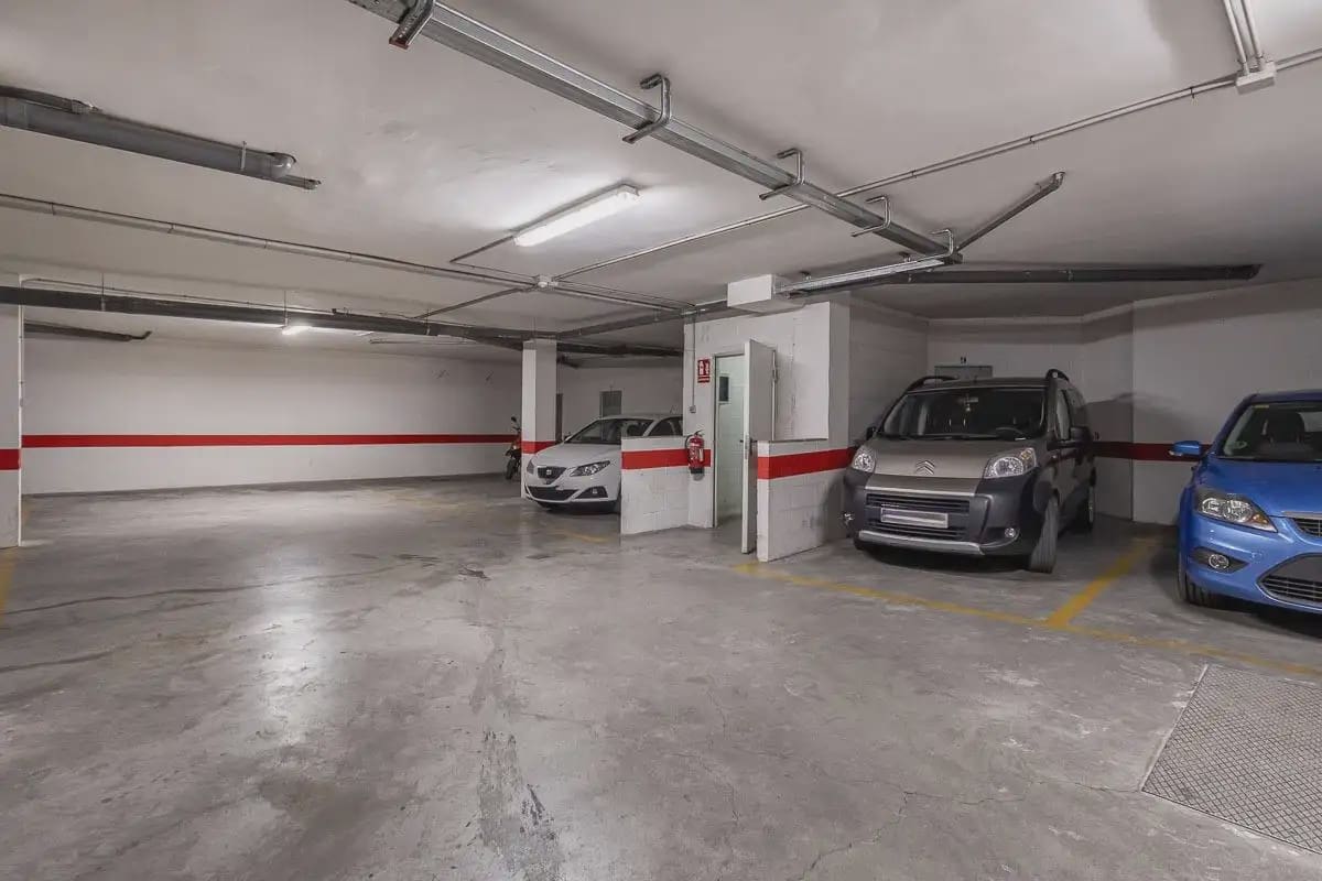 Penthouse til salg i Monachil med garage - € 209.500 (Ref: 9837682)