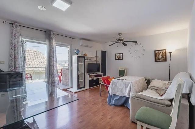 Leilighet til salgs i Monachil med garasje - € 195 000 (Ref: 9837683)