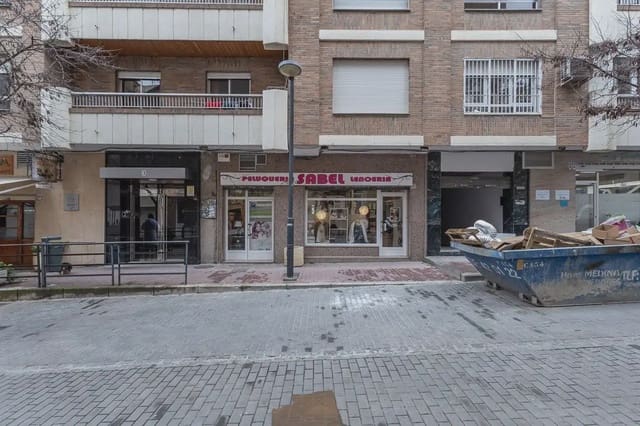 Local Comercial en Pajaritos - Plaza de Toros, Granada ciudad en venta - 129.000 € (Ref: 9837684)