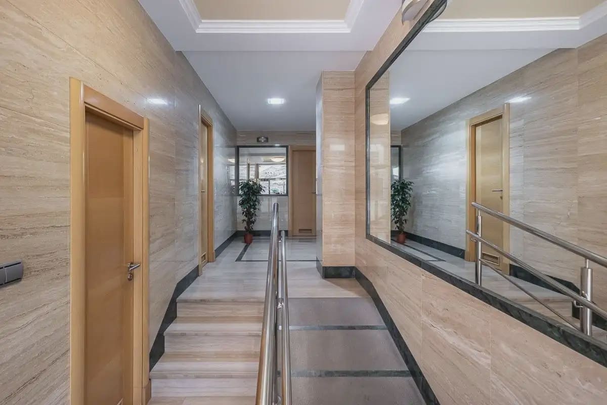 4 quarto Apartamento para venda em Granada cidade com garagem - 335 000 € (Ref: 9837685)