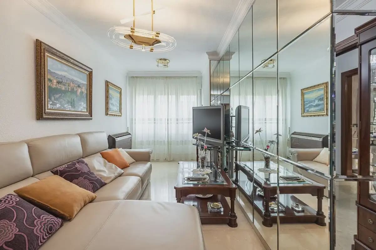 4 quarto Apartamento para venda em Granada cidade com garagem - 335 000 € (Ref: 9837685)