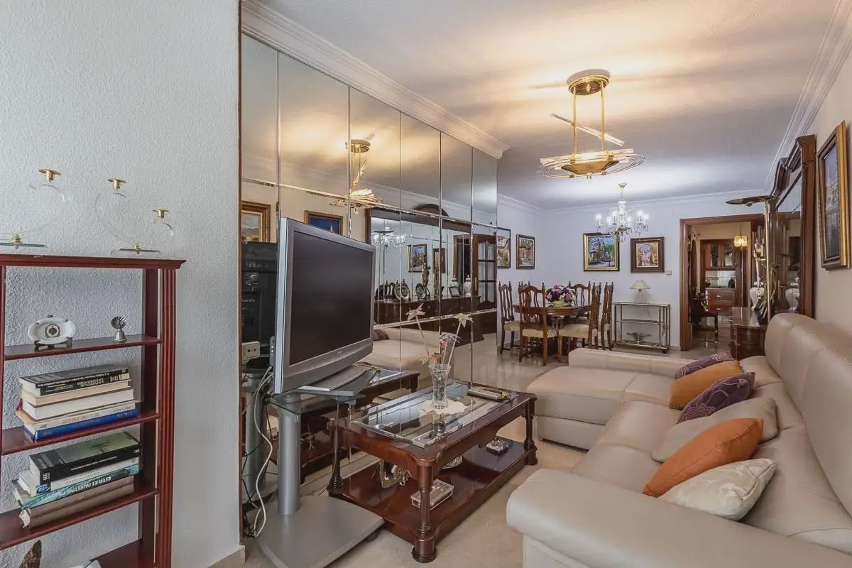 4 quarto Apartamento para venda em Granada cidade com garagem - 335 000 € (Ref: 9837685)
