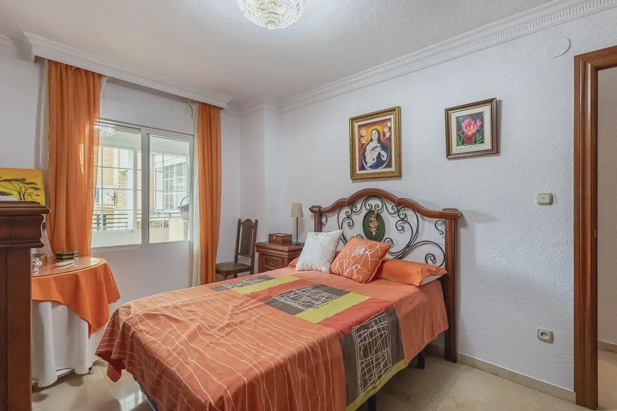 4 quarto Apartamento para venda em Granada cidade com garagem - 335 000 € (Ref: 9837685)