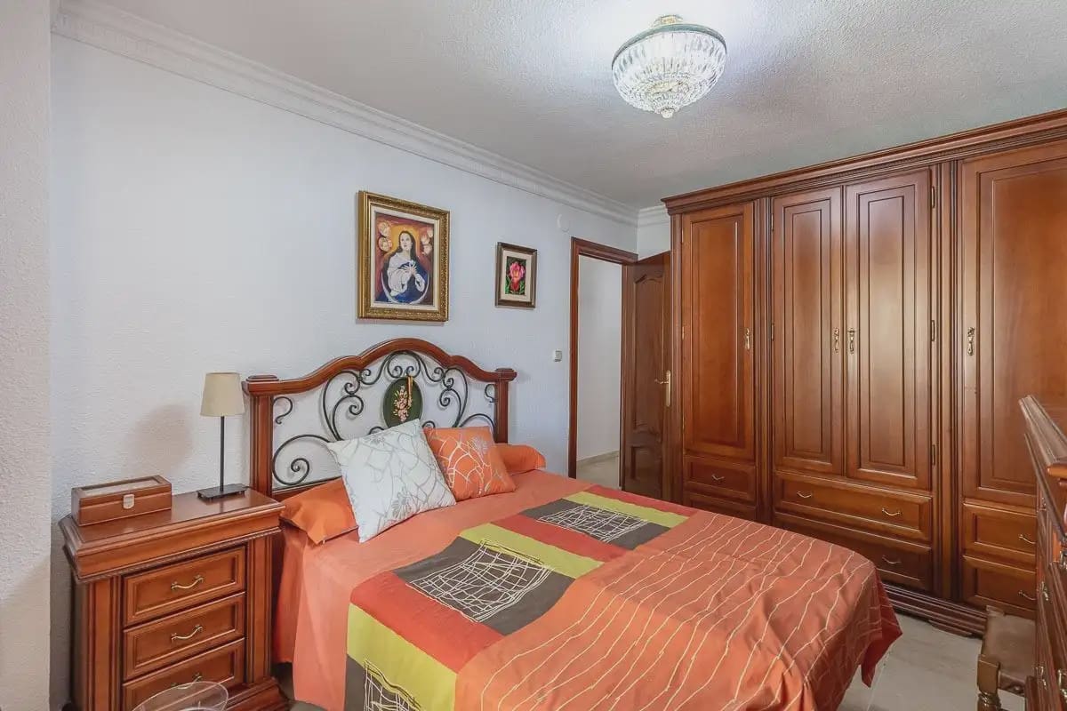 4 quarto Apartamento para venda em Granada cidade com garagem - 335 000 € (Ref: 9837685)