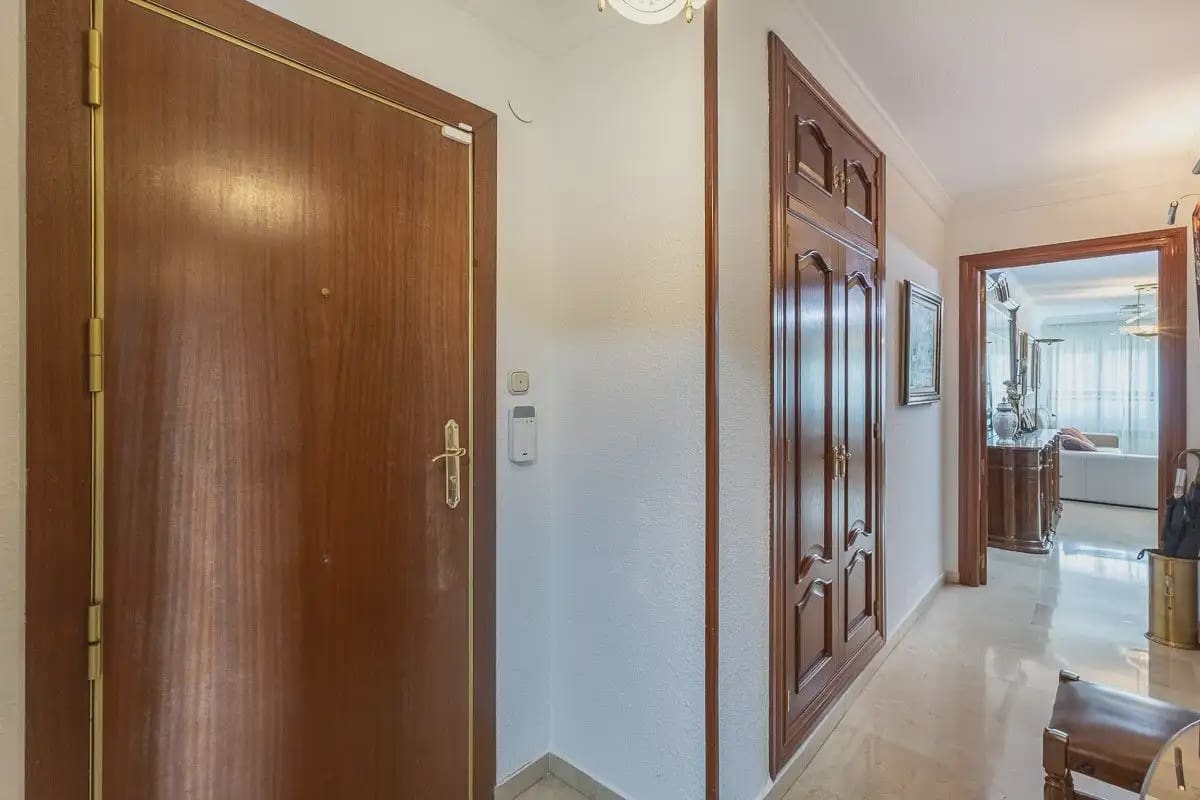 4 quarto Apartamento para venda em Granada cidade com garagem - 335 000 € (Ref: 9837685)
