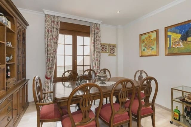 13 camera da letto Villetta Bifamiliare in vendita in Huétor Vega con piscina garage - 750.000 € (Rif: 9837686)