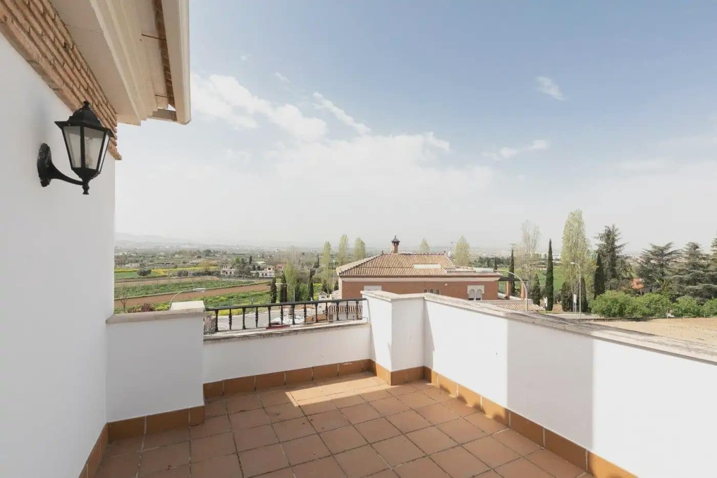 13 bedroom Semi-detached Villa for sale in Huetor Vega with pool garage - € 750,000 (Ref: 9837686)