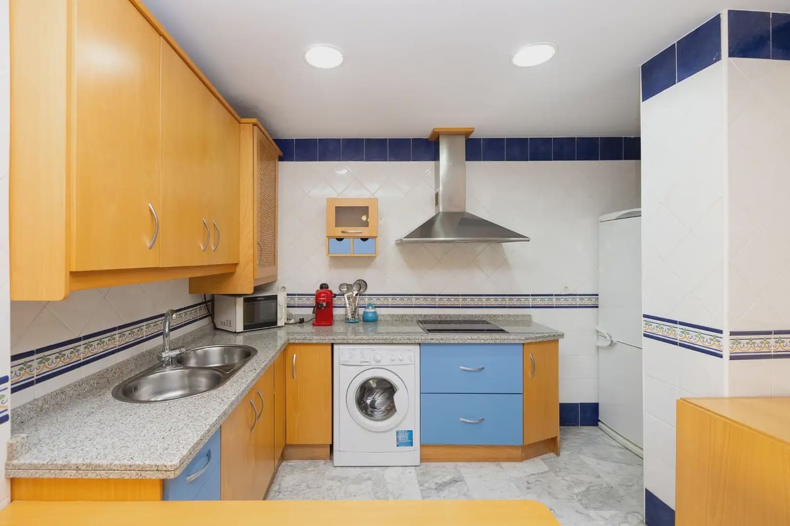 2 soveværelse Lejlighed til salg i Granada by - € 320.000 (Ref: 9837687)