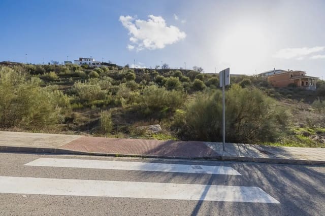 Tontti myytävänä paikassa La Zubia - 68 000 € (Ref: 9837688)