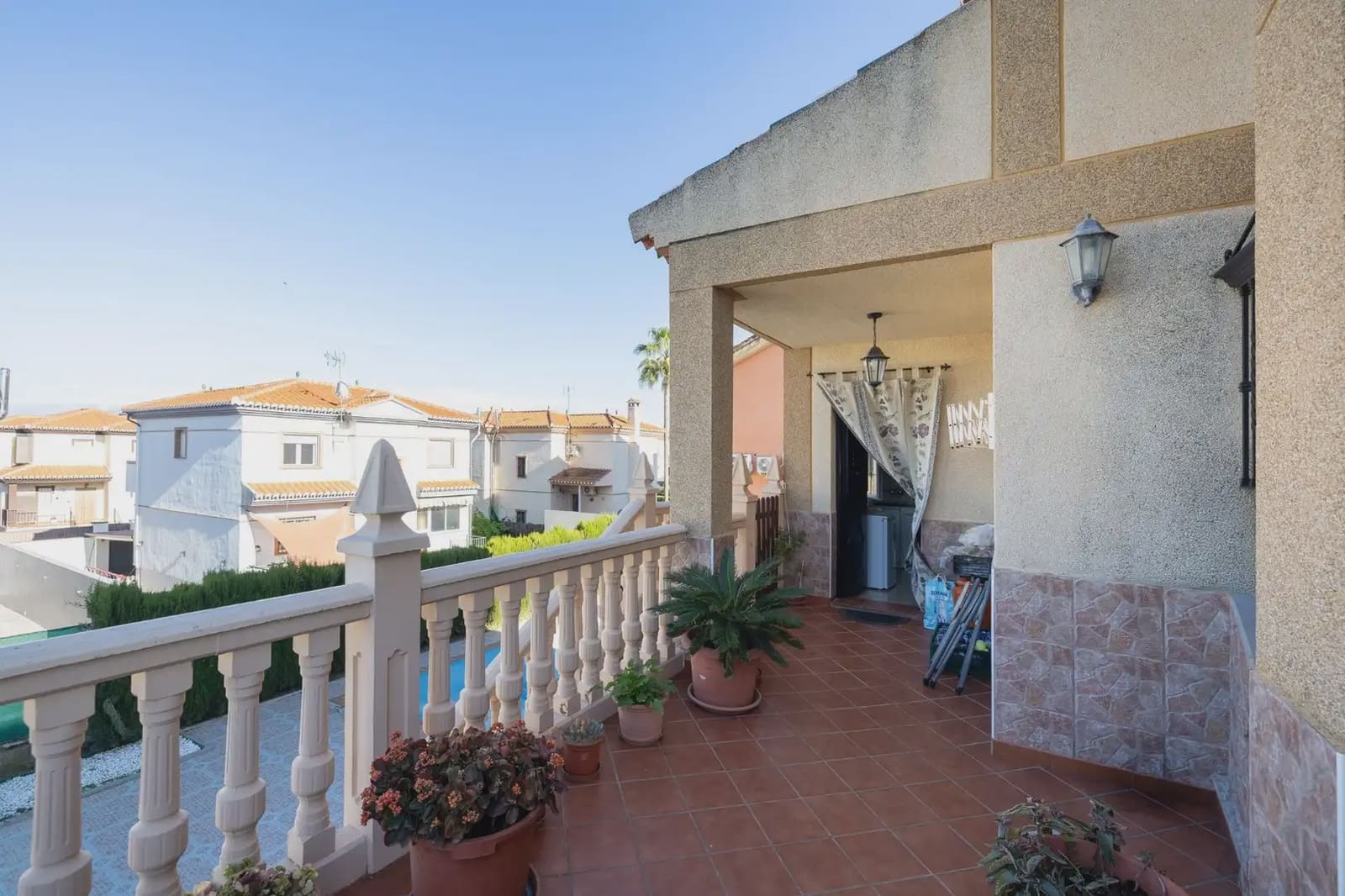 Moradia para venda em Cullar Vega com piscina garagem - 350 000 € (Ref: 9837689)