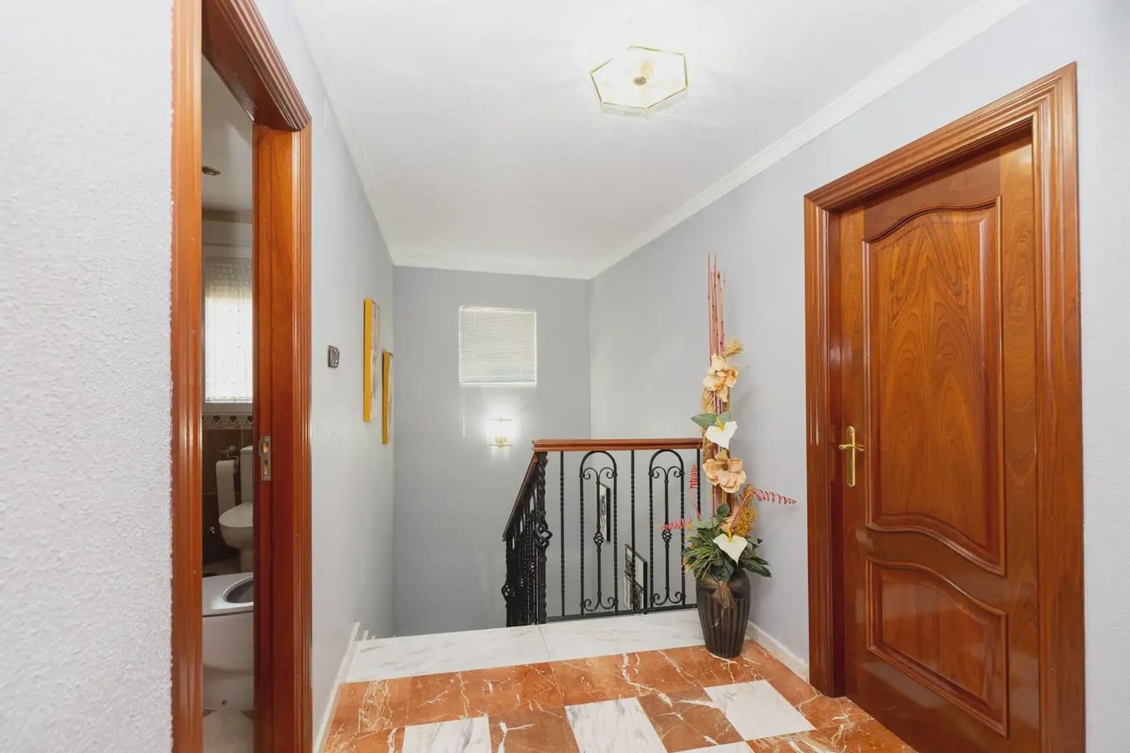 Moradia para venda em Cullar Vega com piscina garagem - 350 000 € (Ref: 9837689)
