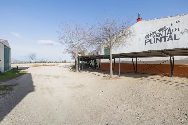 Gewerbe zu verkaufen in Gobernador - 950.000 € (Ref: 9837690)