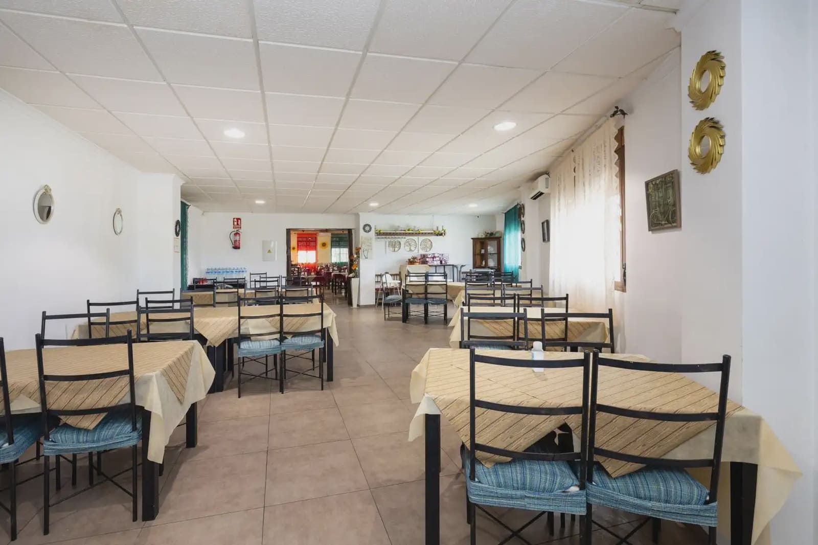 Gewerbe zu verkaufen in Gobernador - 950.000 € (Ref: 9837690)