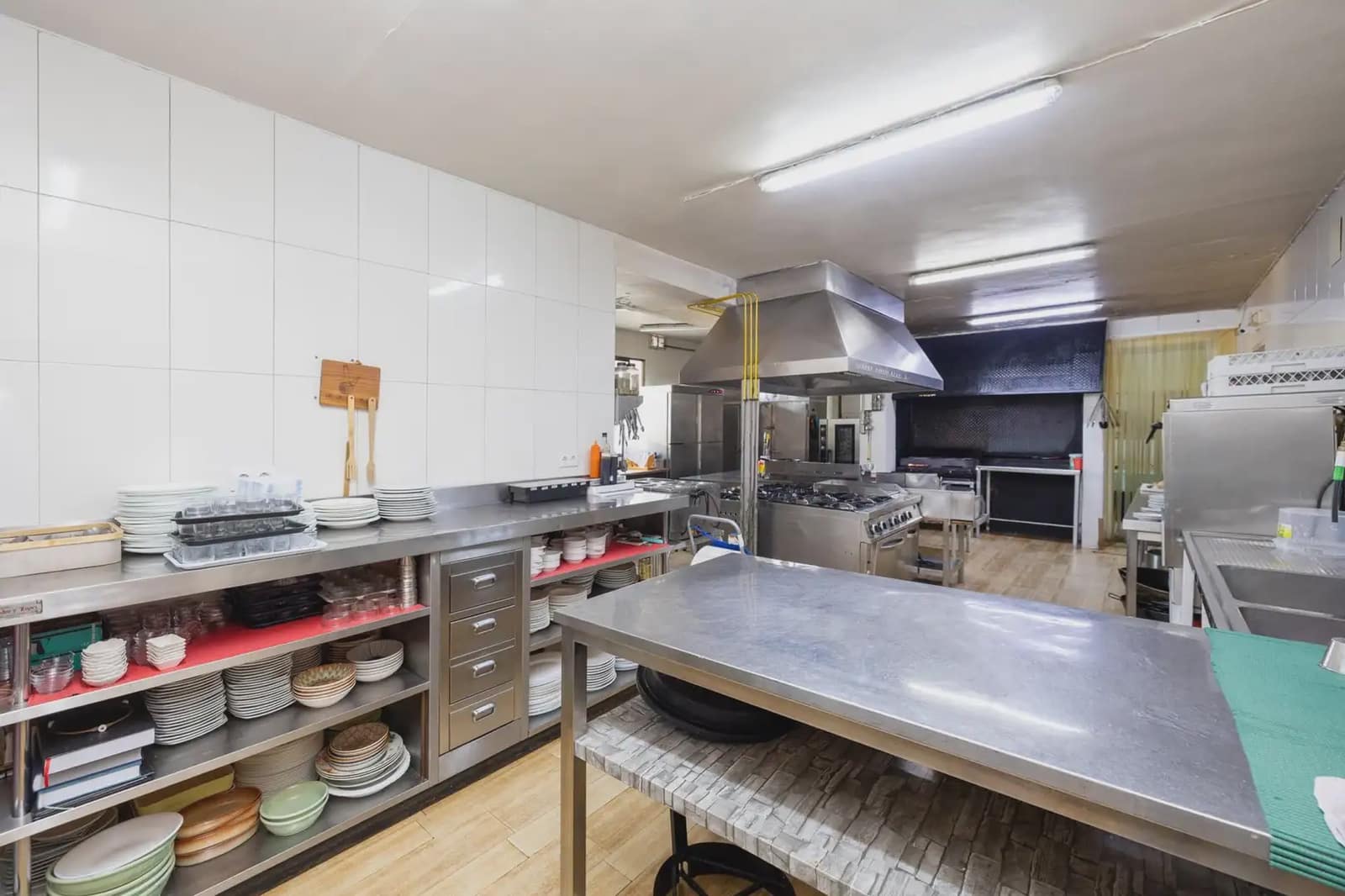 Gewerbe zu verkaufen in Gobernador - 950.000 € (Ref: 9837690)