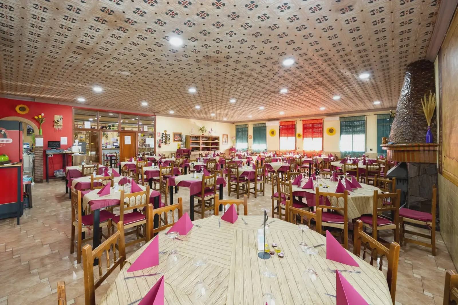 Gewerbe zu verkaufen in Gobernador - 950.000 € (Ref: 9837690)