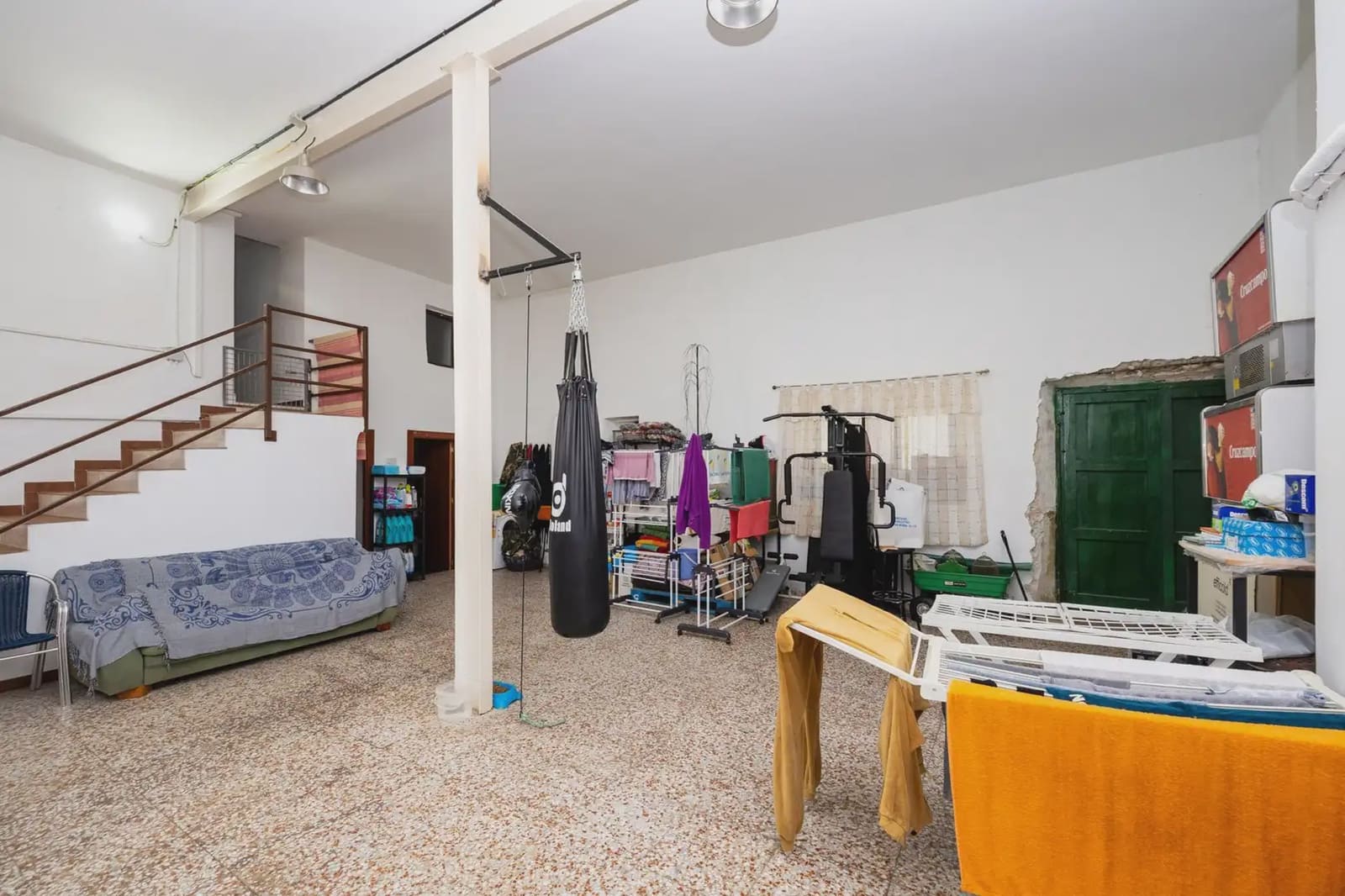 Gewerbe zu verkaufen in Gobernador - 950.000 € (Ref: 9837690)