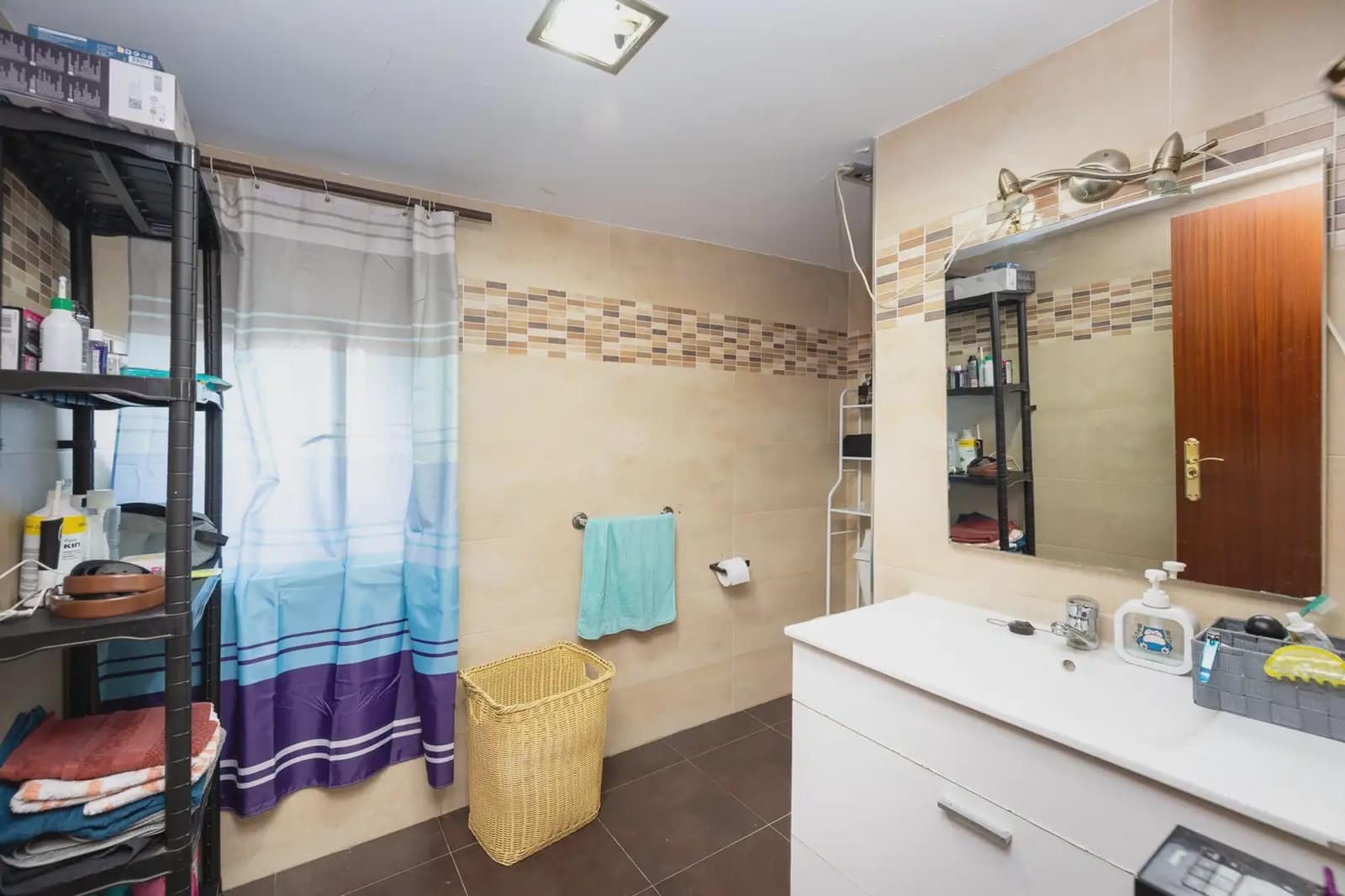 Gewerbe zu verkaufen in Gobernador - 950.000 € (Ref: 9837690)
