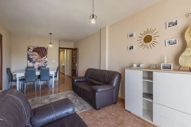 Lejlighed til salg i Atarfe med garage - € 169.000 (Ref: 9837691)