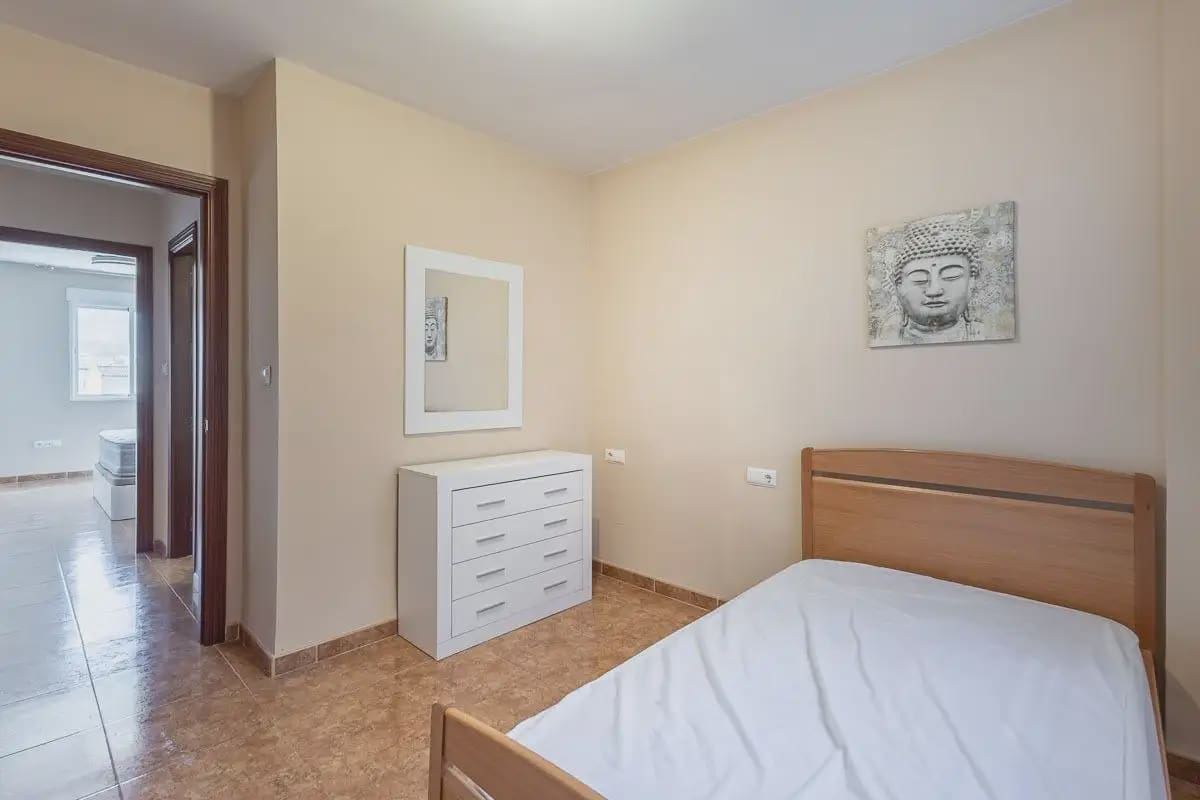 Lejlighed til salg i Atarfe med garage - € 169.000 (Ref: 9837691)