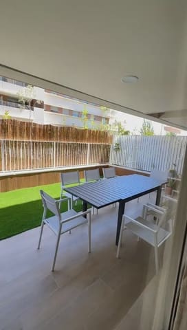 Piso de 2 habitaciones en Camino de Ronda - Rosaleda, Granada ciudad en alquiler con piscina garaje - 1.200 € (Ref: 9837698)