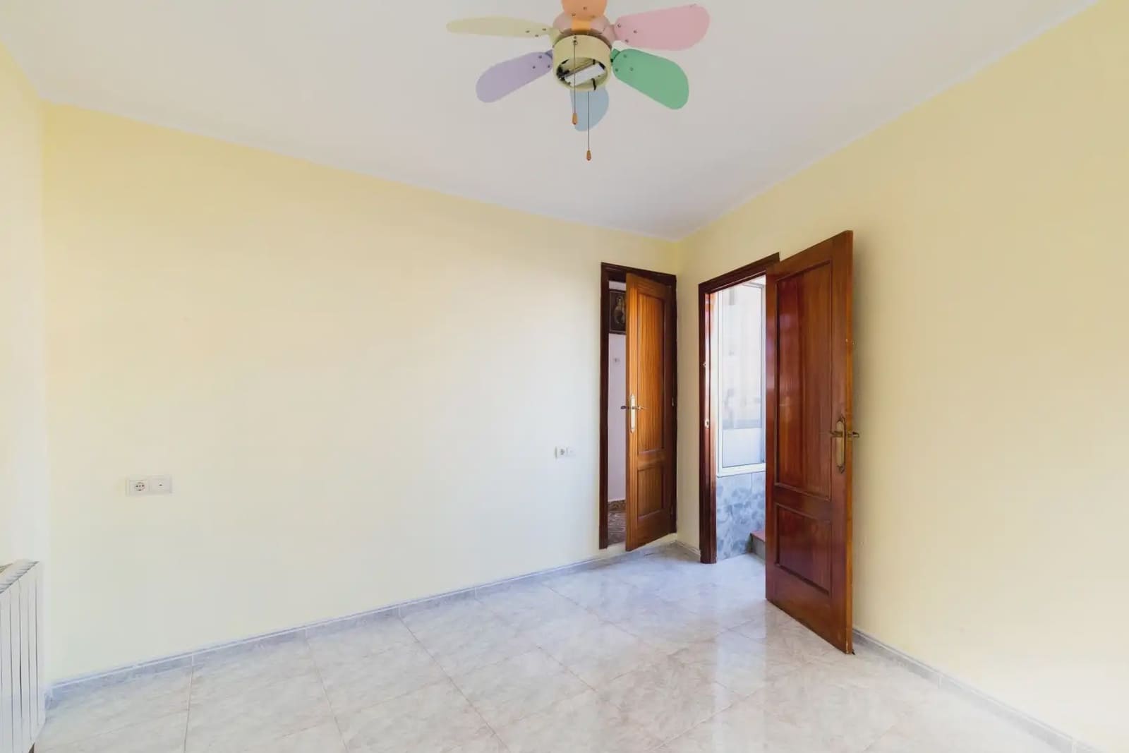5 bedroom Terraced Villa for sale in Santa Fe - € 137,500 (Ref: 9838817)