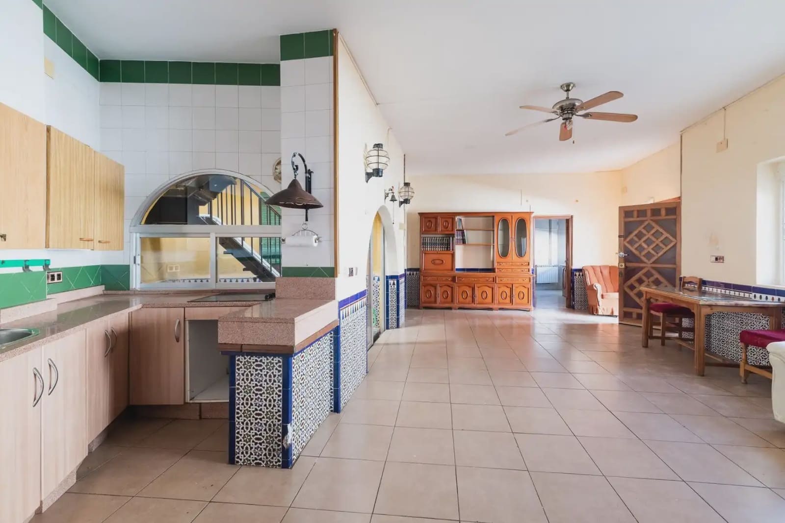 5 bedroom Terraced Villa for sale in Santa Fe - € 137,500 (Ref: 9838817)