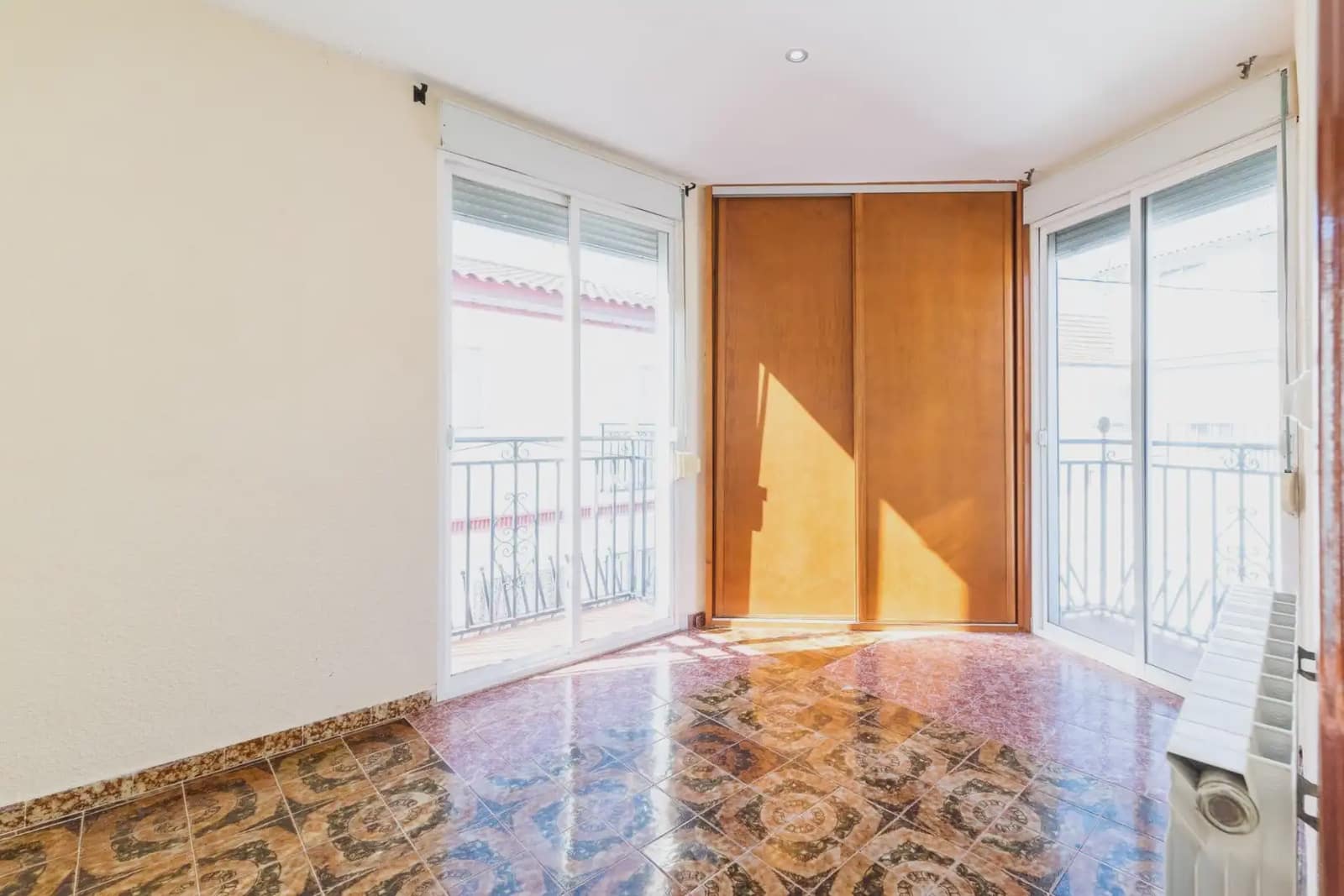 5 bedroom Terraced Villa for sale in Santa Fe - € 137,500 (Ref: 9838817)