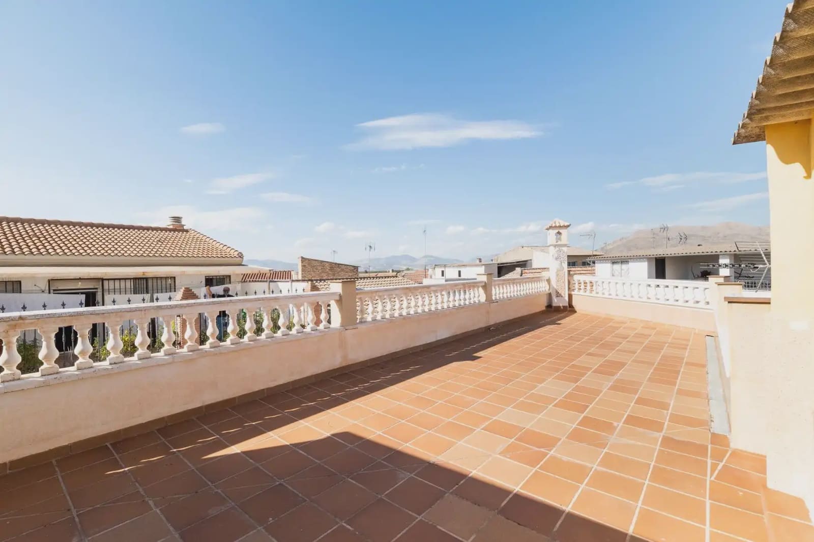5 bedroom Terraced Villa for sale in Santa Fe - € 137,500 (Ref: 9838817)