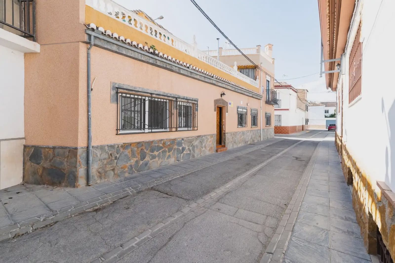 5 bedroom Terraced Villa for sale in Santa Fe - € 137,500 (Ref: 9838817)