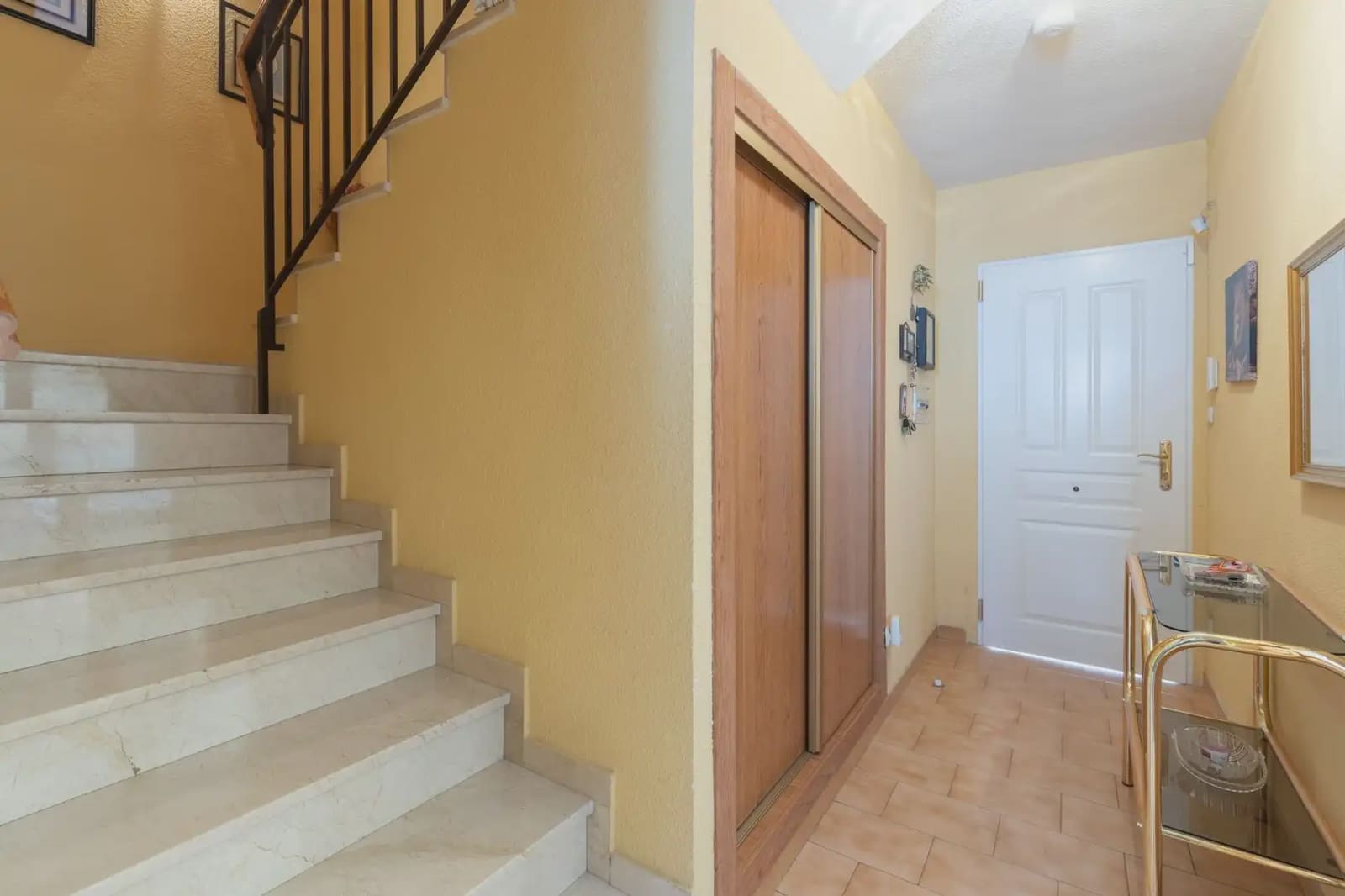 4 bedroom Terraced Villa for sale in Armilla with garage - € 227,999 (Ref: 9840023)