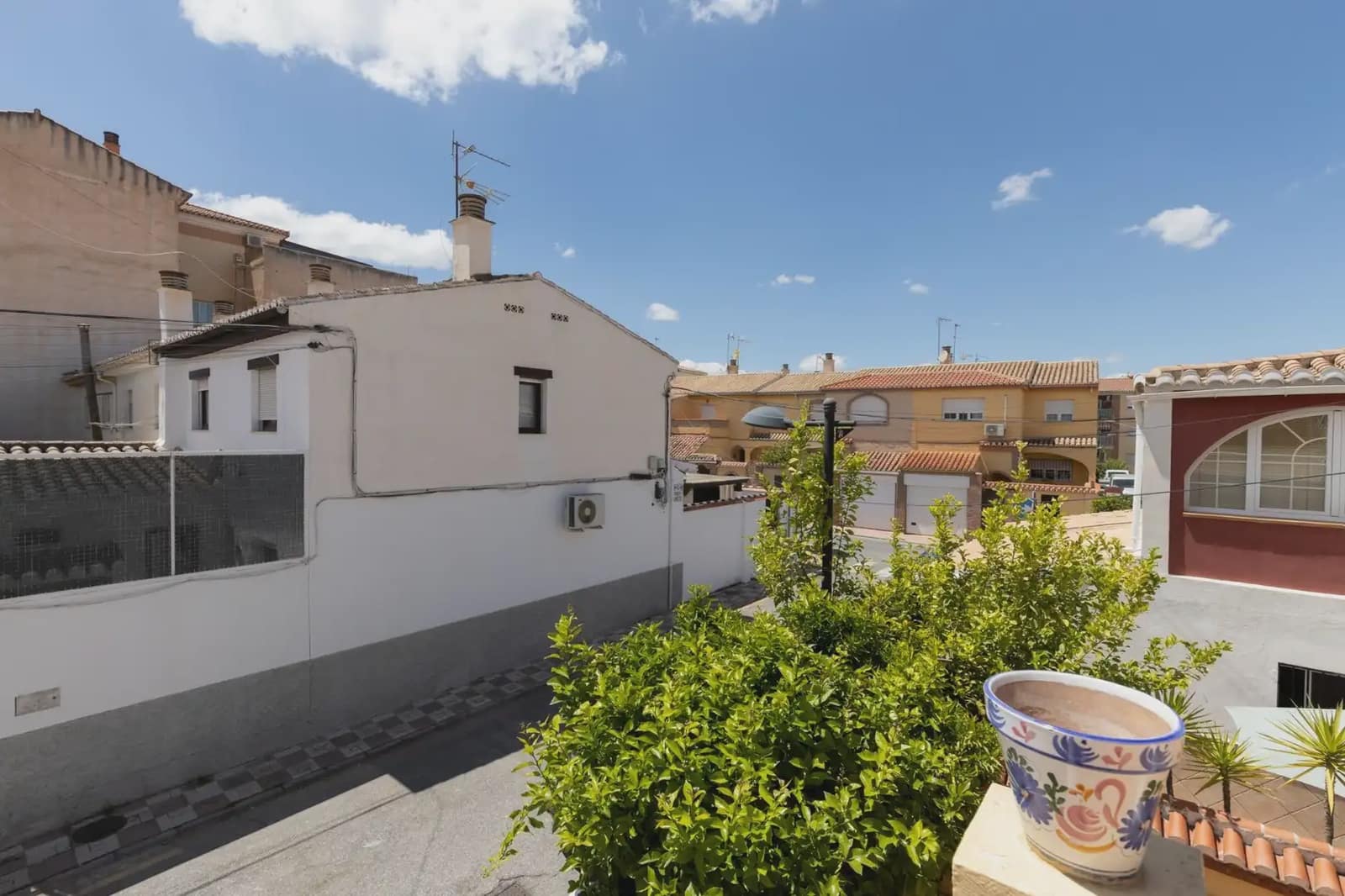 4 bedroom Terraced Villa for sale in Armilla with garage - € 227,999 (Ref: 9840023)