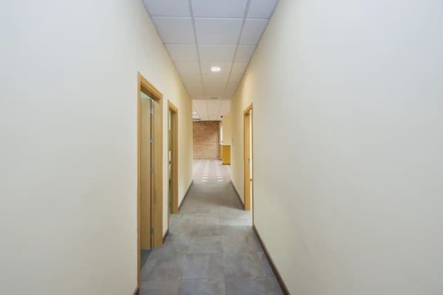 Erhverv til salg i San Francisco Javier, Granada by - € 231.952 (Ref: 9841397)