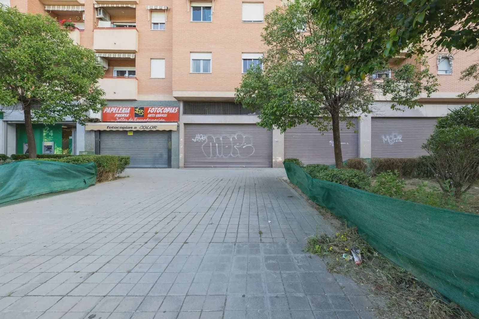 Erhverv til salg i Granada by - € 231.952 (Ref: 9841397)