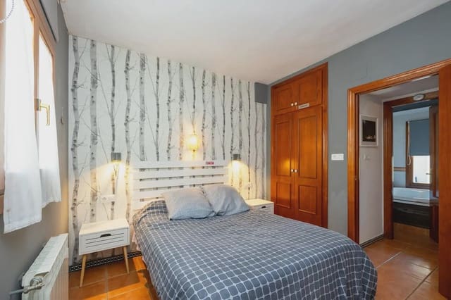 2 bedroom Flat for sale in Trevélez - € 85,000 (Ref: 9841398)