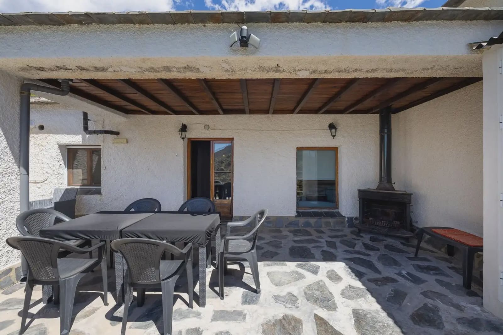 2 bedroom Flat for sale in Trevelez - € 85,000 (Ref: 9841398)