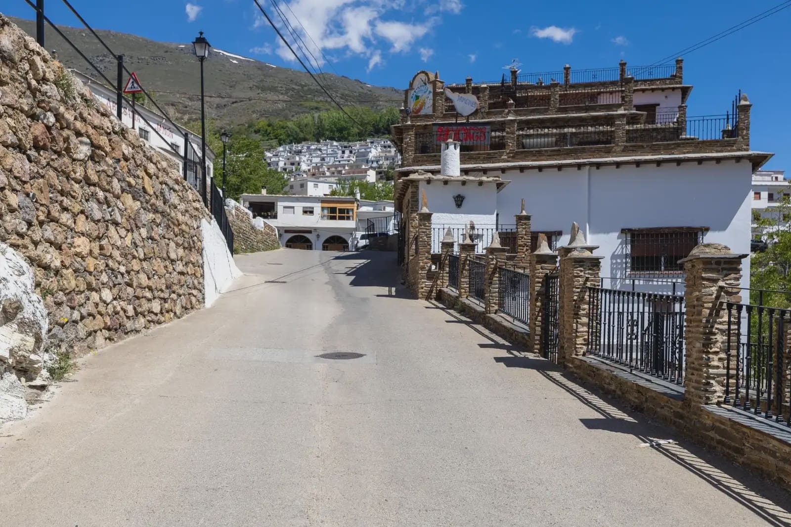 2 bedroom Flat for sale in Trevelez - € 85,000 (Ref: 9841398)