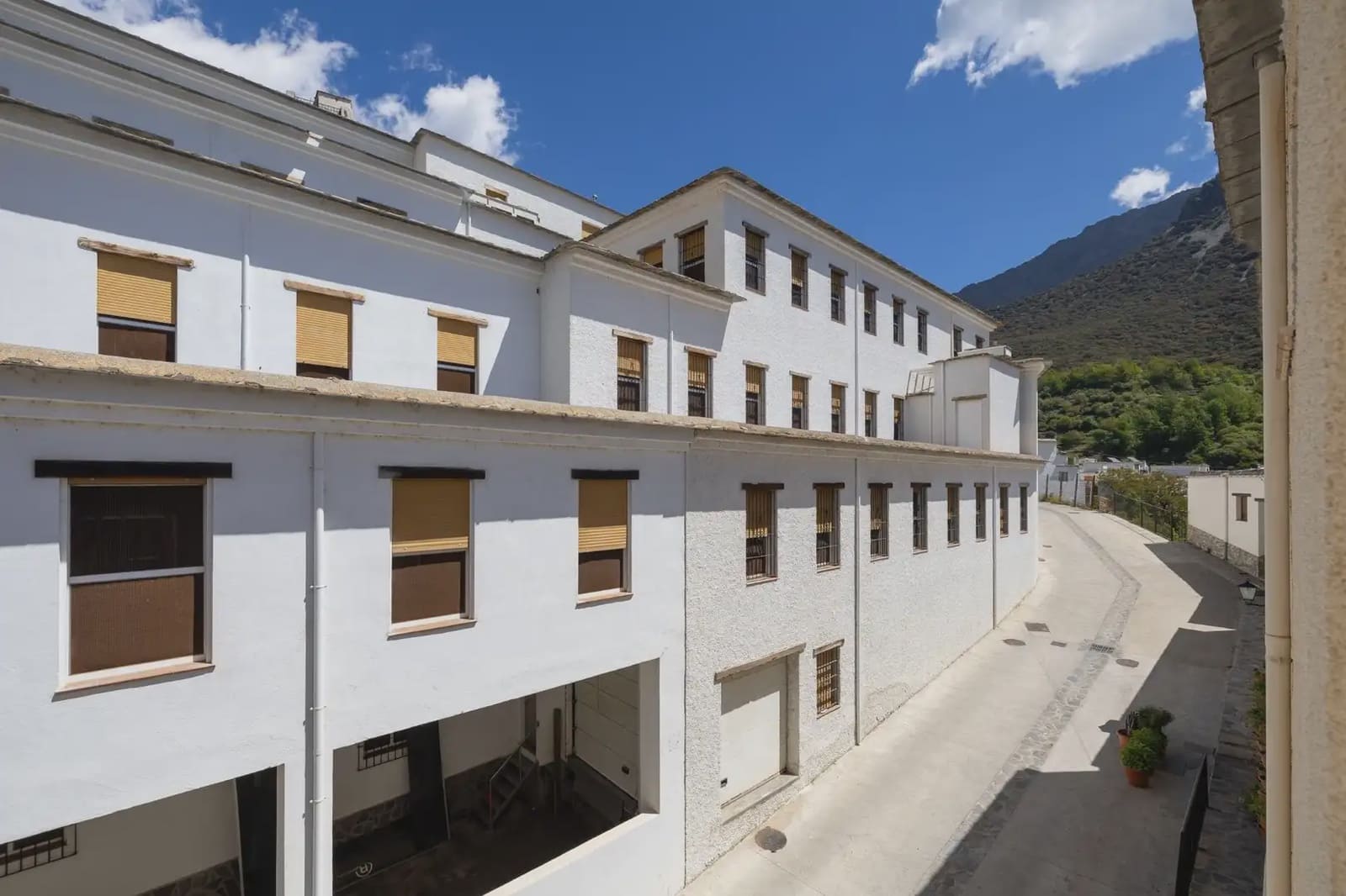 2 bedroom Flat for sale in Trevelez - € 85,000 (Ref: 9841398)