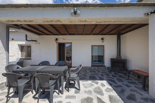 2 bedroom Flat for sale in Trevélez - € 85,000 (Ref: 9841398)