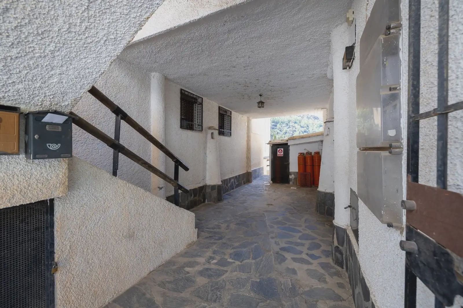 2 bedroom Flat for sale in Trevelez - € 85,000 (Ref: 9841398)