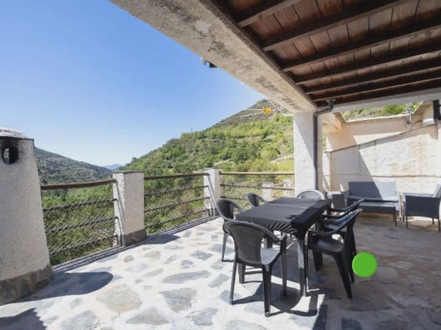 2 bedroom Flat for sale in Trevélez - € 85,000 (Ref: 9841398)